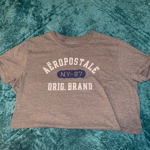 - grey t-shirt from Aeropostale.